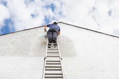 Peinture extérieure à Arnéguy — façades et ravalement